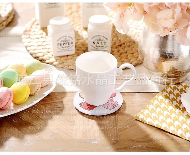 工厂销售水晶杯垫图案创意礼品家居用品装饰k9白水晶